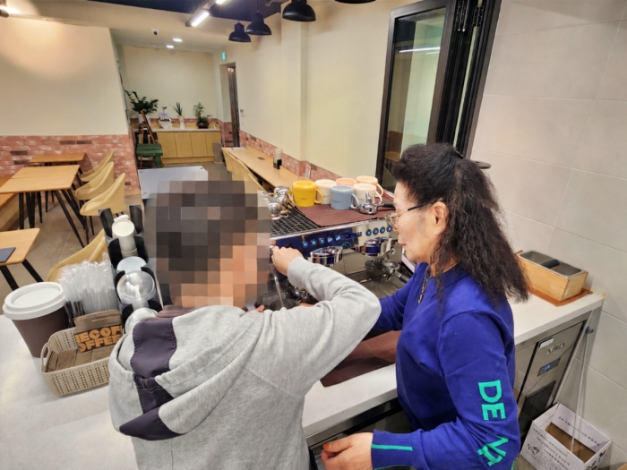 부천 고강1동 마을지니어스, 커피 향으로 전하는 따뜻한 재능 나눔 이미지